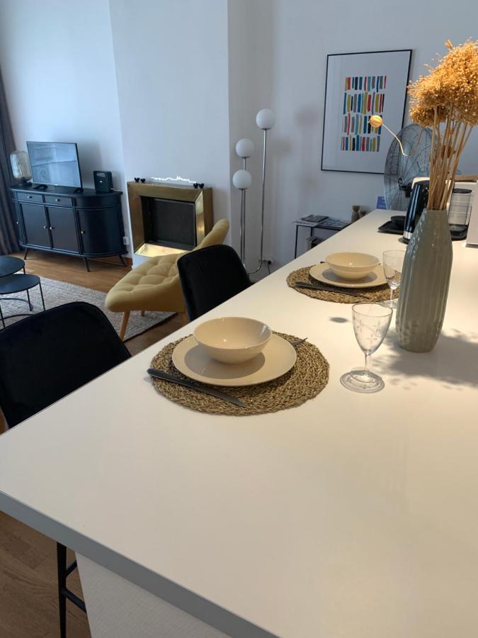 Escale Citadine Au Centre D'Avignon, Climatisation, Appartement De Charme, Spacieux Et Lumineux Exteriör bild
