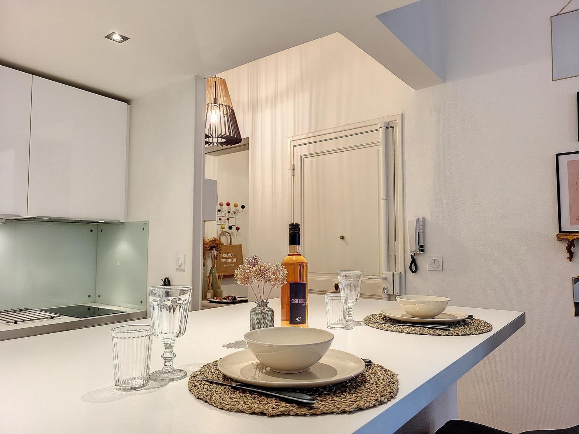 Escale Citadine Au Centre D'Avignon, Climatisation, Appartement De Charme, Spacieux Et Lumineux Exteriör bild